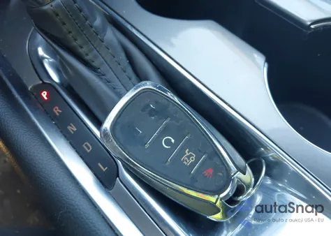 2017 Chevrolet Malibu 1Lt z USA, uszkodzony, nr VIN 1G1ZE5ST5HF292419